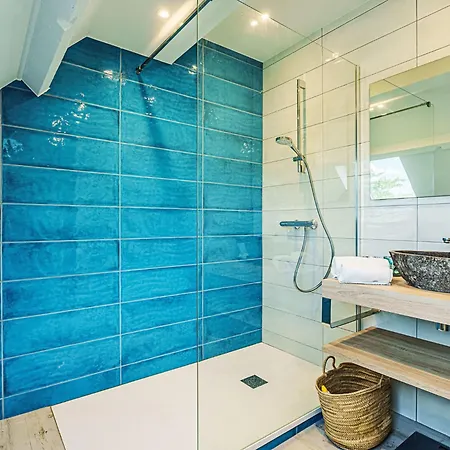 Calloch By Interhome * Auray